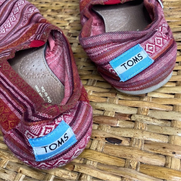 Tom’s Classic Slip On Shoe Flat - Picture 6 of 8